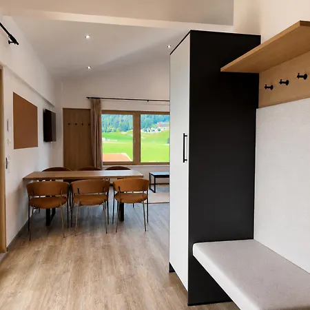 Base Achensee - Active Lifestyle Am Achensee Aparthotel 4*