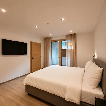 Aparthotel Base Achensee - Active Lifestyle Am Achensee Achenkirch